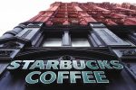 Coffee Cup Recycling – Has DS Smith Got the Solution for the UK? Starbucks the home of the plastic covered paper cup.