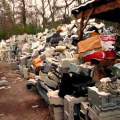 Image of a large WEEE waste pile.