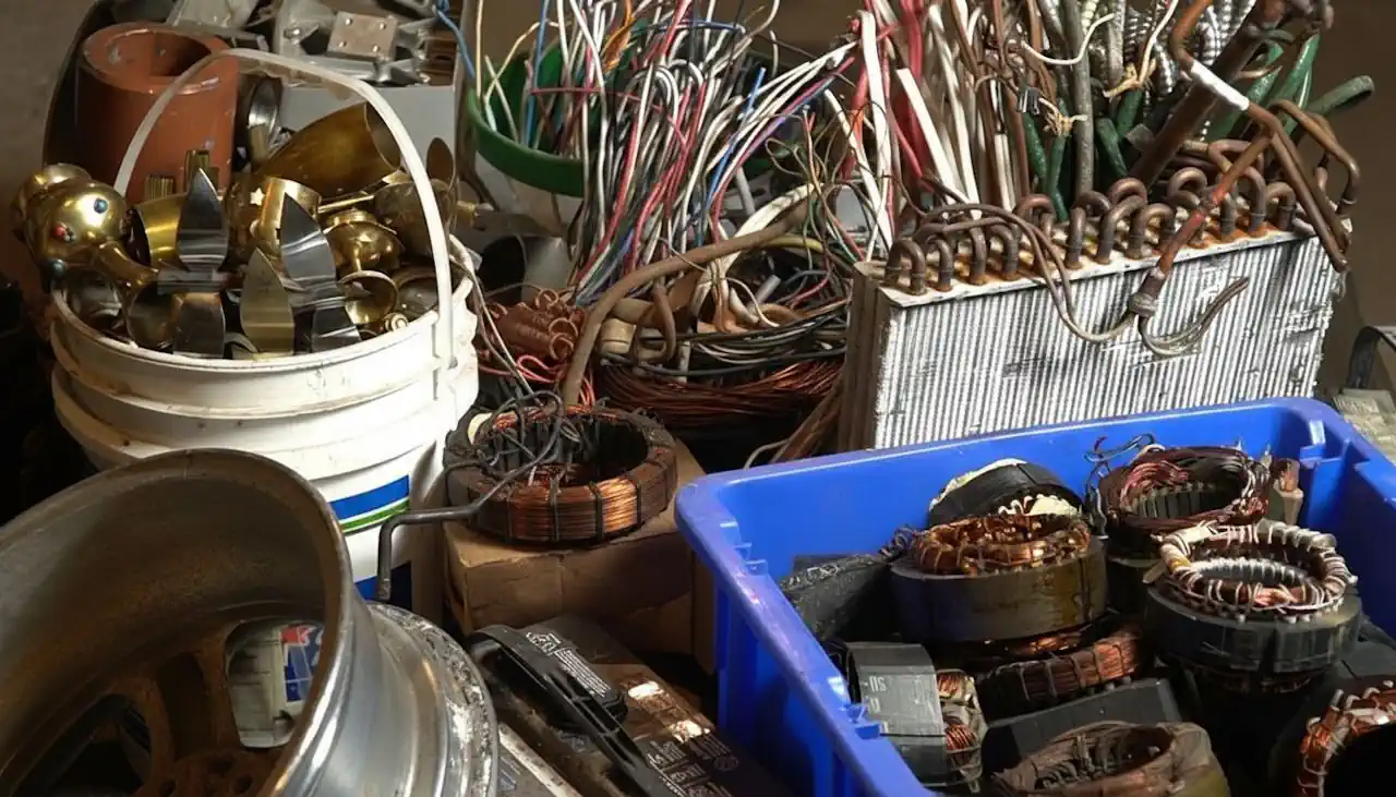 Image that shows many metal objects that can be recycled. Image that shows many metal objects that can be recycled.